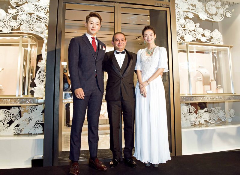 nirav_modi_1881_heritage_hong_kong_launch_zhang_ziyi_nirav_modi_rain_o